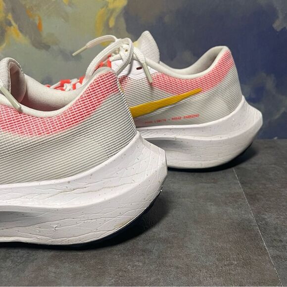 Nike Zoom Fly 5 DM8968-100 Men's White Bright Crimson Running Shoes Size 13 - Picture 10 of 16